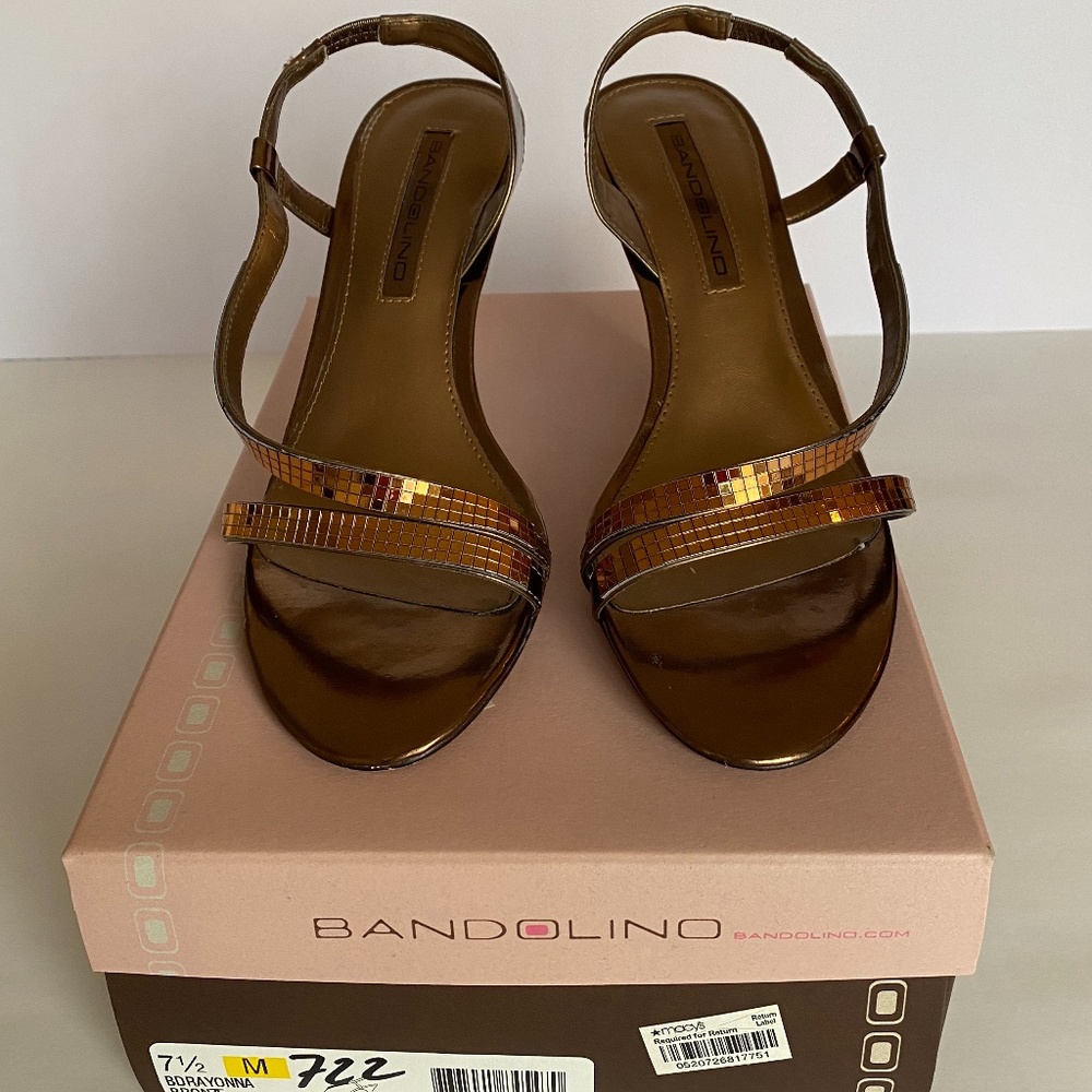 Bandolino Bronze BDRAYONNA Heel, size 7 ½